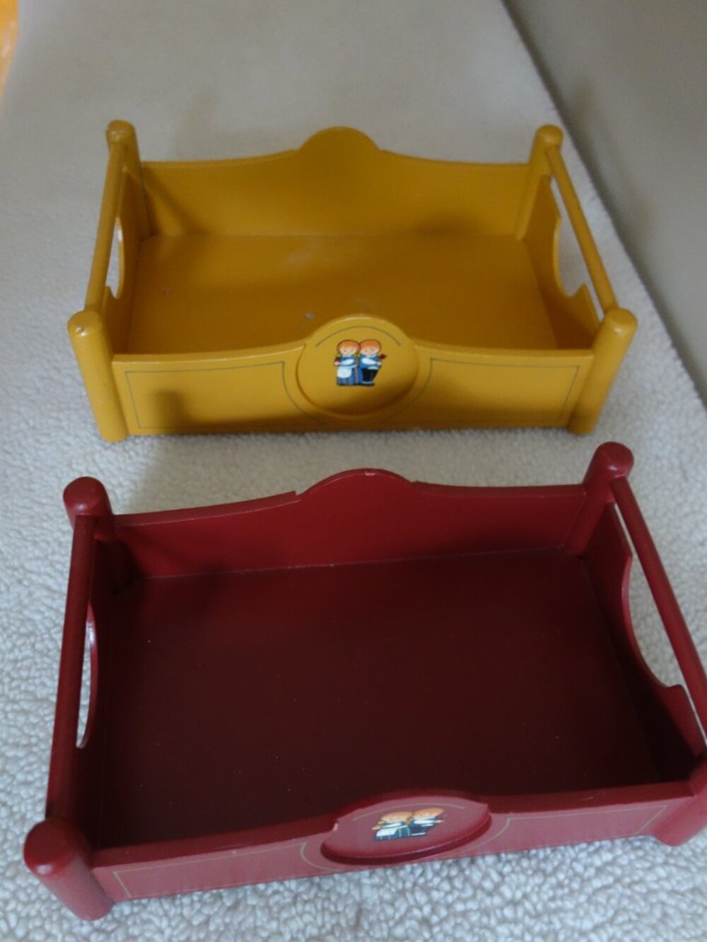 2 Vntg KARI TRESTACKK of Norway Stacking Hand Painted Wooden Trays – ‘AS IS’